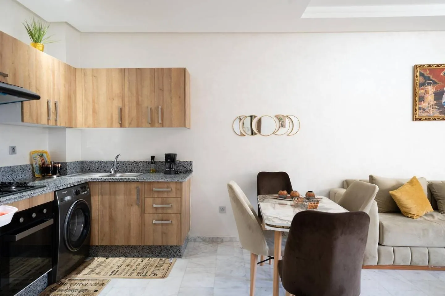 Appartement Studio Confortable Avec Balcon, Piscine, Jardin Et Aire De Jeux Casablanca