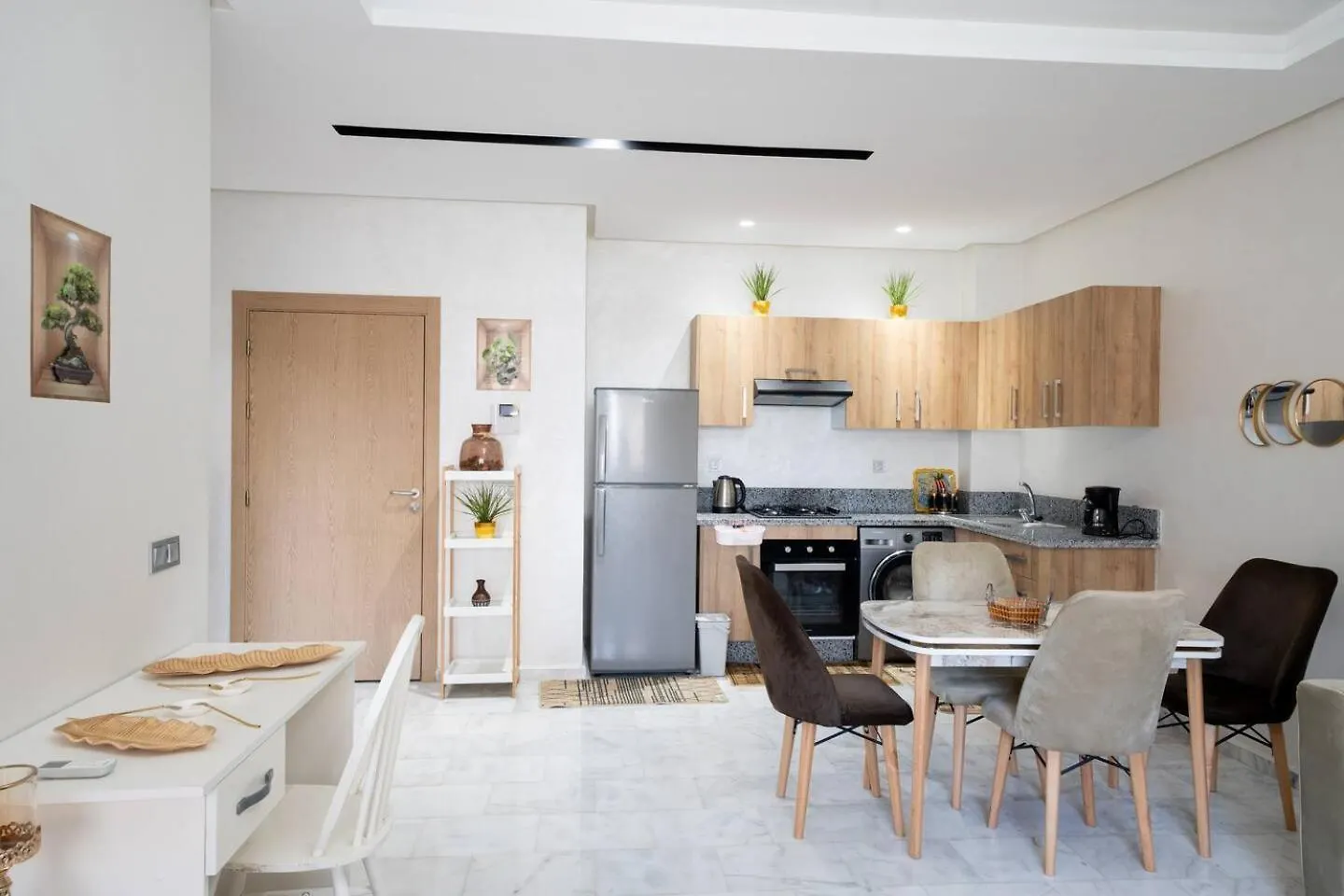 Appartement Studio Confortable Avec Balcon, Piscine, Jardin Et Aire De Jeux Casablanca