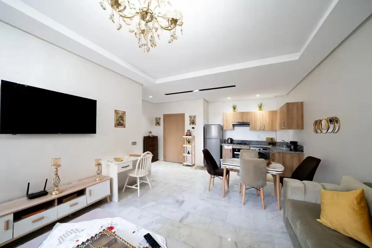 Studio Confortable Avec Balcon, Piscine, Jardin Et Aire De Jeux Casablanca